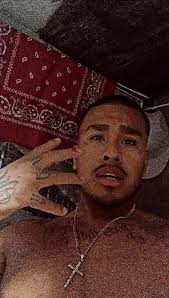 Hello this is my Brother Cortez Brown. He is looking for a woman to connect  with build and bond and a friendship. Real cool and laid back guy!! His  prison #196829 .