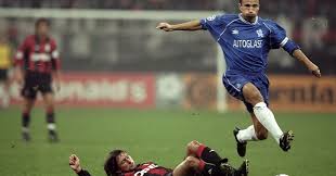 Jun 16, 2021 · dan petrescu, fostul antrenor al campioanei româniei, a făcut dezvăluiri șocante despre perioada petrecută la kuban. Football Yesterday Today Dan Petrescu Detailed Stats In European Cups