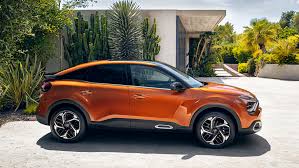 Entre los vehículos de serie se destacan el nuevo peugeot 508 y el citroën c5 aircross, ambos con confirmación de llegada para nuestro país aunque aún con fecha incierta. Citroen C4 Y E C4 2021 La Regeneracion Del Formato Hatchback