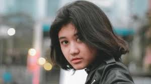 Amel saat ditemui sabtu (26/6/2021). Viral Sosok Perempuan Mirip Nike Ardilla Warganet Merasa Bernostalgia Lifestyle Liputan6 Com