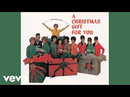 It's christmas, of course (2007). Darlene Love On Her Christmas Concert Special And New Netflix Movie Variety