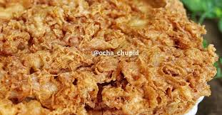Kocok telur seperti telur dadar dan tuangkan ke dalam wajan. Cara Membuat Telur Dadar Garing Dan Enak Ini Rahasia Resepnya