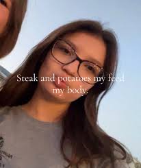 Addy rose (@addison.brewster)