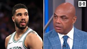 Martell Webster's Acrobatic Jackknife Reverse Layup