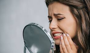 Wie man zahnbelag entfernt ohne zum zahnarzt gehen zu müssen! Zahnstein Entfernen Kann Ich Das Selbst Dentalwissen