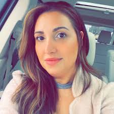 Danielle Forristall's Instagram, Twitter & Facebook