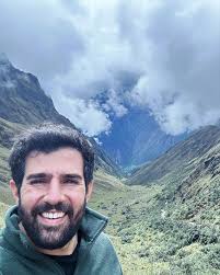 Adrián González (@el_adriangonzalez) • Instagram photos and videos