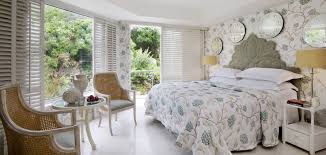 Luxury Bedroom At The Twelve Apostles Hotel And Spa Right At The Foot Of Table Mountain Book Your Holiday Package On Ww Luxurious Bedrooms Luxury Rooms Hotel
