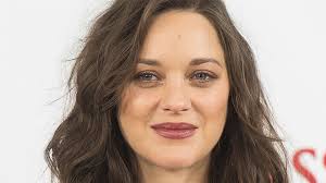 Marion cotillard always has an incredible sense of style. Marion Cotillard Got Lip Injections Stylecaster