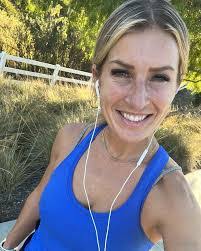 Vicki Ackerman's Instagram, Twitter & Facebook