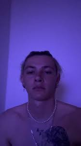 Evan Pitts's Instagram, Twitter & Facebook