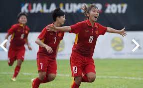 Penelitian ini menerapkan sistem pendukung keputusan (spk) dengan metode fmadm saw untuk memilih pemain dari hasil pembobotan dari beberapa kriteria, yaitu goal, assist, saves, clean. Sukan Sea Lagi Pemilihan Pemain Bolasepak Wanita Malaysia Dipertikaikan Sarawakcrocs Com