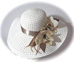 Kentucky Derby Hat Taupe White Sun Hat Women S Hats Etsy Derby Hats Kentucky Derby Hat Hats For Women