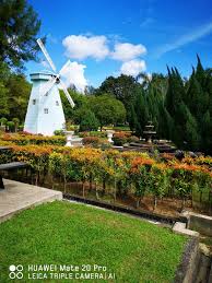The park covers an 80 acre site on gently sloping terrain. Nature Park At Klang Valley Which You Can Enjoy Fresh Air Walk With Great Scenery Everydayonsales Com News