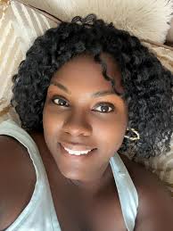 Felicia Hammonds's Instagram, Twitter & Facebook