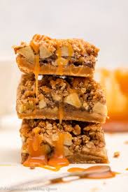 Salted Caramel Apple Bars Confessions Of A Baking Queen