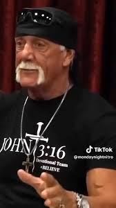 Darr Seay's Instagram, Twitter & Facebook