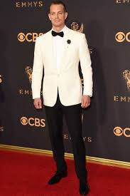 Black And White Dinner Party Attire 2017 Emmys Joel Kinnaman White Dinner Jacket Tuxedo With Black Bow Tie Best Dressed Man Men Dress Emmys Best Dressed