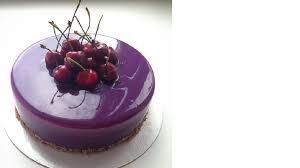 In ihrem rezept ist keine glasur enthalten bzw. Glanzende Tortenglasur Hochglanz Gel Verwandelt Kuchen Und Torten In Echte Hingucker Kochbar De