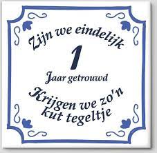 Bol Com Huwelijk Cadeau Zijn We Eindelijk 1 Jaar Getrouwd Krijgen We Zo N Kut Tegeltje