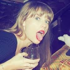 Judith Slonka's Instagram, Twitter & Facebook