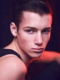 Driving a jetta has been a treasured teenage rite of passage for years, and today's model is still one of the better choices for a young new driver. Robbie Beeser The New Runner Of The Runways Vanity Teen è™šè£é'å¹´ Menswear New Faces Magazine