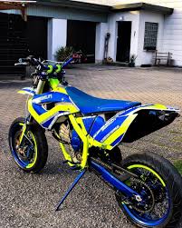 Beatfults Official Supermoto Husaberg Motorrad Blue Neon Custom Custombike Tuning Bavaria Beatfult Motorcross Bike Yamaha Dirt Bikes Ktm Dirt Bikes