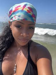 Ebony Byrd 🖤 (@iam_ebonybyrd) • Instagram photos and videos