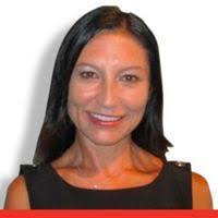 Tracy Palmer's Instagram, Twitter & Facebook