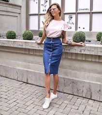 Comment porter une jupe patineuse avec style ? 180 Meilleures Idees Sur Jupe En Jean Jupe En Jean Jupe Mode