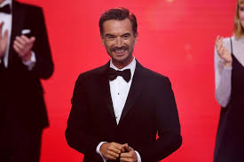 Victoria swarovski ist eine österreichische popsängerin und fernsehmoderatorin. Bribwny9rmwfmm