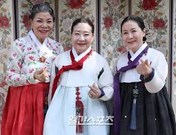Stream tracks and playlists from 정혜선 on your desktop or mobile device. í¬í†  ë°•ìˆ ë…€ ì •í˜œì„  ë°•ì •ìˆ˜ ê·€ì—¬ìš´ ì†í•˜íŠ¸ ì¤'ì•™ì¼ë³´