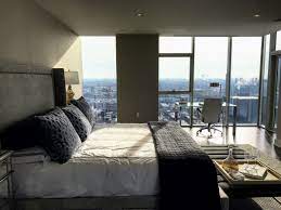 Thep vechavisit at the pratunam polyclinic where american john mark karr reportedly went to enquire. 5 Beautiful Penthouses For Sale In Philly Curbed Philly
