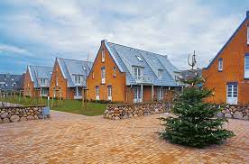 Vergleichen sie hotelpreise und finden sie den günstigsten preis für haus nordland zentrumsnah in westerland haus/apartment für das reiseziel westerland. Die 10 Besten Hotels Nahe Hotel Wiesbaden Wenningstedt Tripadvisor
