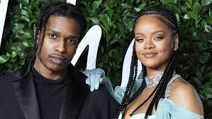 Ahora, la cantante de 39 años, comunicó una alegre noticia por sus redes sociales, anunciando que se encuentra en la dulce espera de su primer hijo. Habla El Novio De Rihanna Ella Es El Amor De Mi Vida Meganoticias
