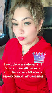 Elvia Bolanos's Instagram, Twitter & Facebook