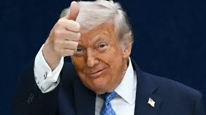 5 questions à Anne-Elisabeth Bossé, co-autrice et actrice de «Gâtées  pourries»: des histoires de filles loin d'être banales.