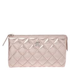 We did not find results for: Chanel Metallic Rose Gold Quilted Leather Cc Cosmetic Pouch Chanel Tlc