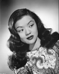 Gloria Fong's Instagram, Twitter & Facebook