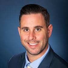 Douglas Probst's Instagram, Twitter & Facebook