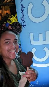 Mickey-shaped ice cream in 3 hours?