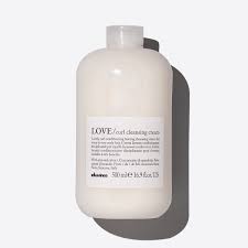 If your hair is very dry, carry out this treatment a few times a week. Love Curl Cleansing Cream Davines International