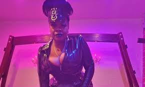 Mia Darque Guests on What Women and Other Wonderful Humans Want | AVN