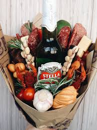 Bier Geschenke Selber Machen Blumenstrauss Aus Leckerein Bierflasche Biergeschenke Blumen Fur Manner Ideas Deco Geschenkkorb Geschenke Selber Machen Geschenke