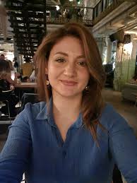 Hello everybody, I hope you are all well. I am here in hope of finding a  nanny role as soon as possible. I am 23 years old, student and mother to a