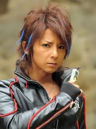 松岡充 (SOPHIA・MICHAEL)