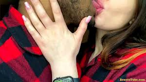 Watch lets start with the kiss of alyssa quinn | video 1 - Xvideos, Sexy  Body, Desi Bhabi Porn - SpankBang