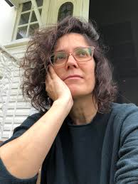 Update: I am all booked out for the free sessions. Thank you everyone who  volunteered! Hello yoga lovers. Hopefully you're enjoying the beautiful  weather 🌈 I am a yoga teacher in Bundaberg