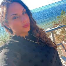 Tiffany Ranieri's Instagram, Twitter & Facebook