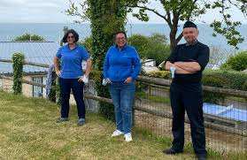 Si chez gino, on mange de tout, cuisine traditionnelle, snack, italien et même des fruits de mer, rien ne prédomine au final. Cotentin A L Anse Du Brick C Est Deja L Effervescence La Presse De La Manche